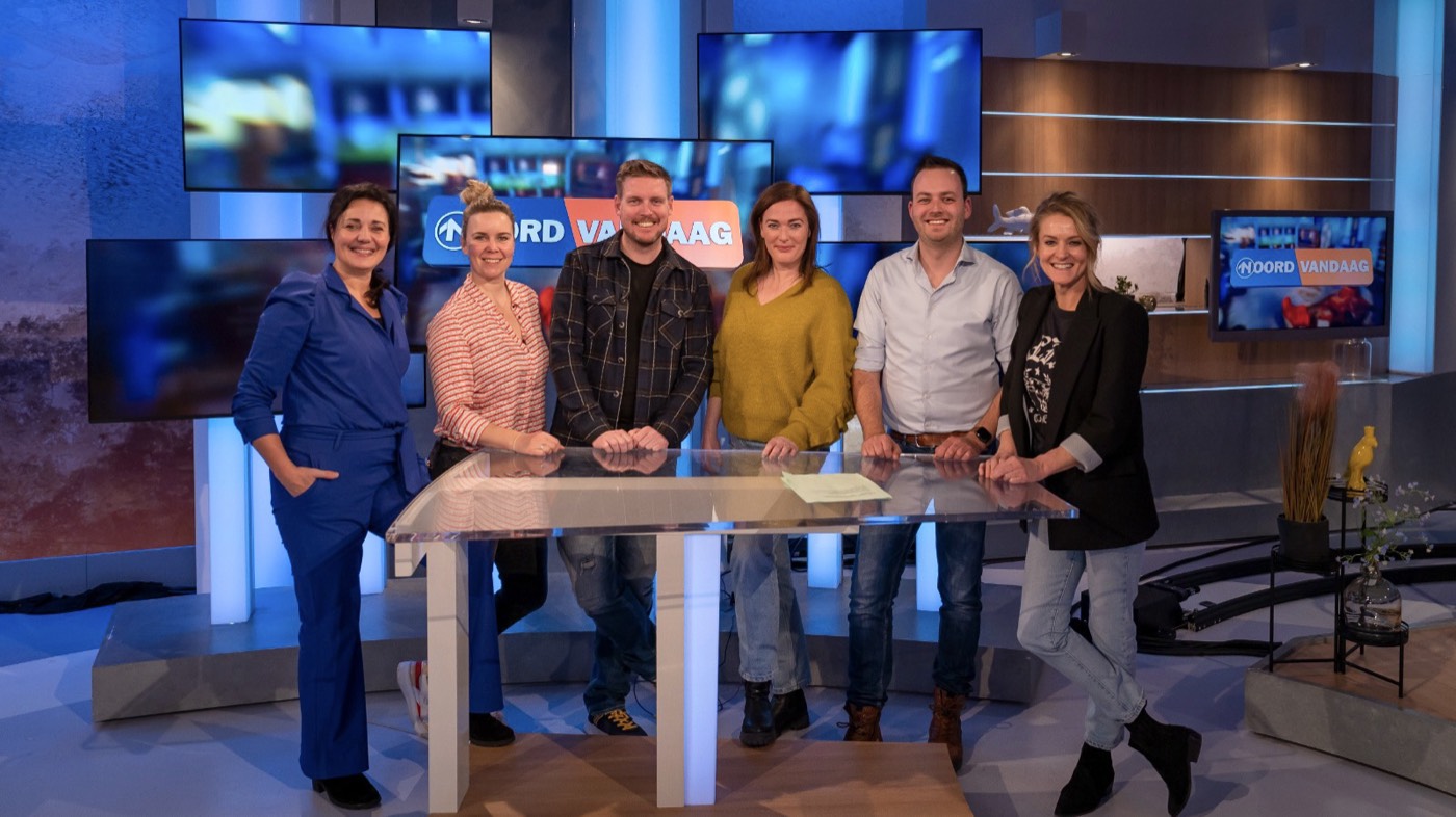 Nieuwsdesk van een televisiestudio